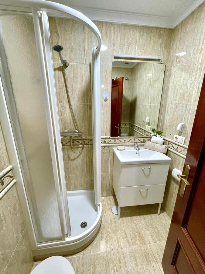 קדיז Gatu Villa Gadir, Preferente Mayores De 25 Anos Y Familias מראה חיצוני תמונה